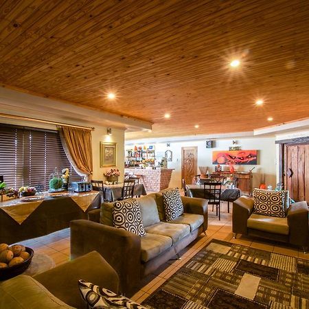 Aber Jetz Guesthouse بونغولا المظهر الخارجي الصورة