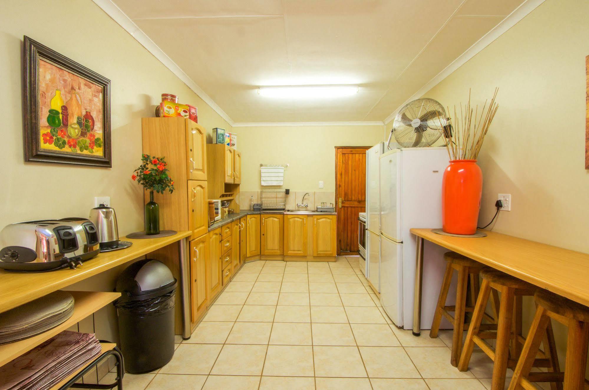 Aber Jetz Guesthouse بونغولا المظهر الخارجي الصورة